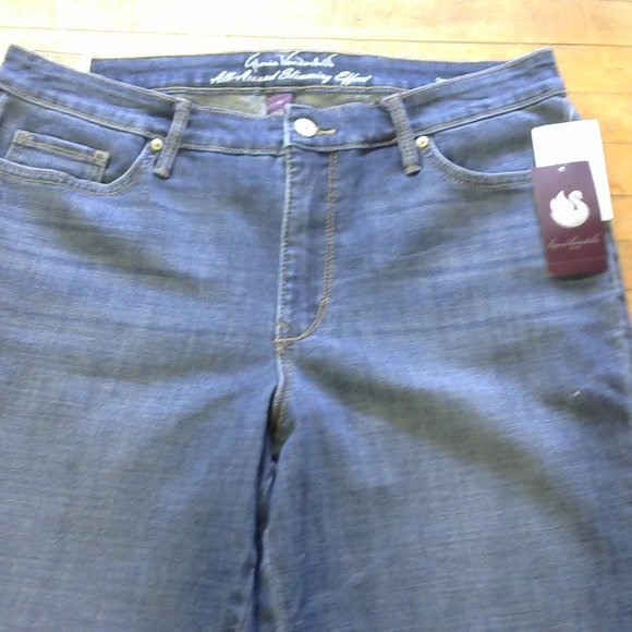 Gloria Vanderbilt Modern Straight Denim Jeans - Picture 2 of 3